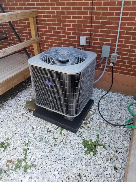 I removed a Carrier Electric furnace and Carrier heat pump.  I installed a 	
Five Star Multi-Speed 2.5 Ton Electric Furnace and a 	
Carrier 14 SEER 2.5 Ton Heat Pump.  Cycled and monitored the system.  Operating normally at this time.  Included with the installation is a free 1 year service maintenance agreement. 
