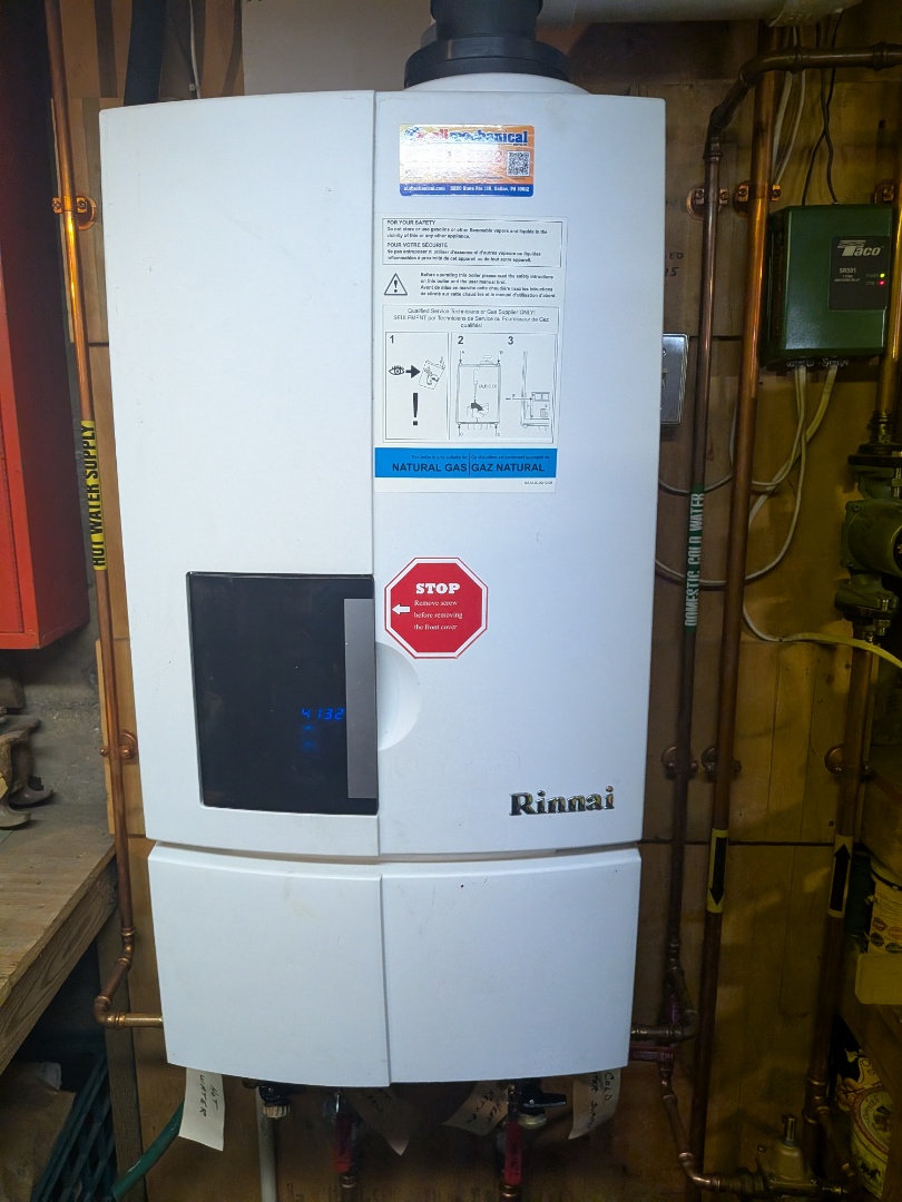 Heating service- Rinnai gas condensing combination boiler maintenance.