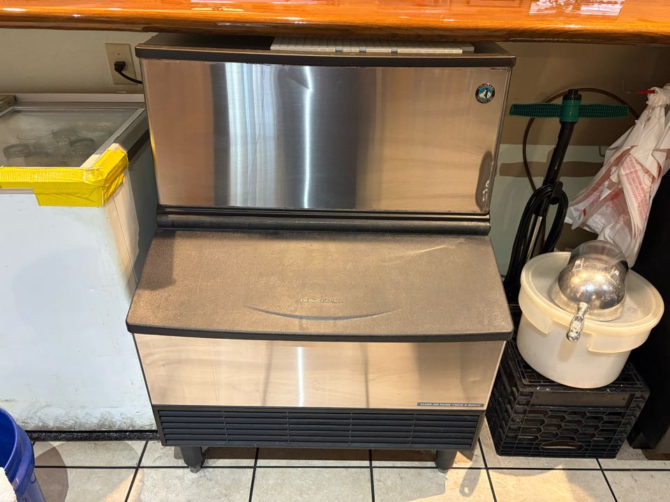Hoshizaki ice machine cleaning