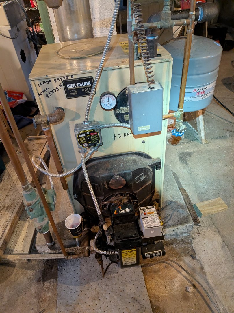 Heating service- Weil-Mclain gold oil boiler service.