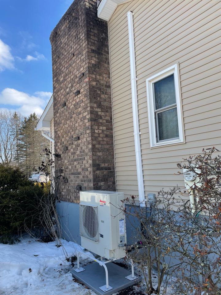 Amana heating & cooling S series heat pump install. 