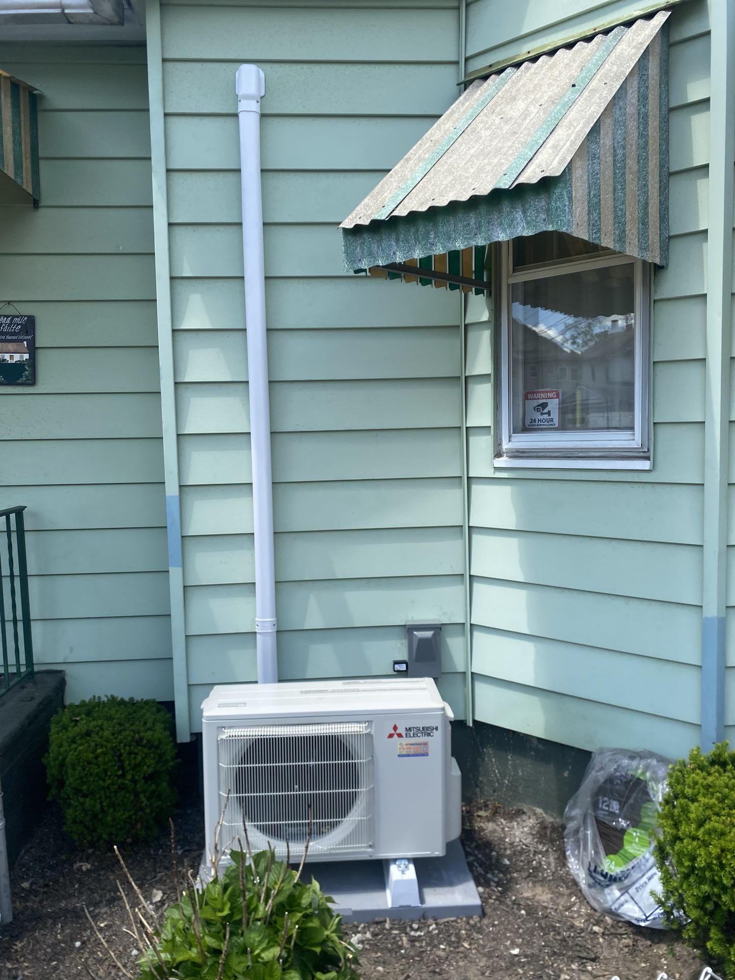 Mitsubishi electric single zone ductless heat pump installation 