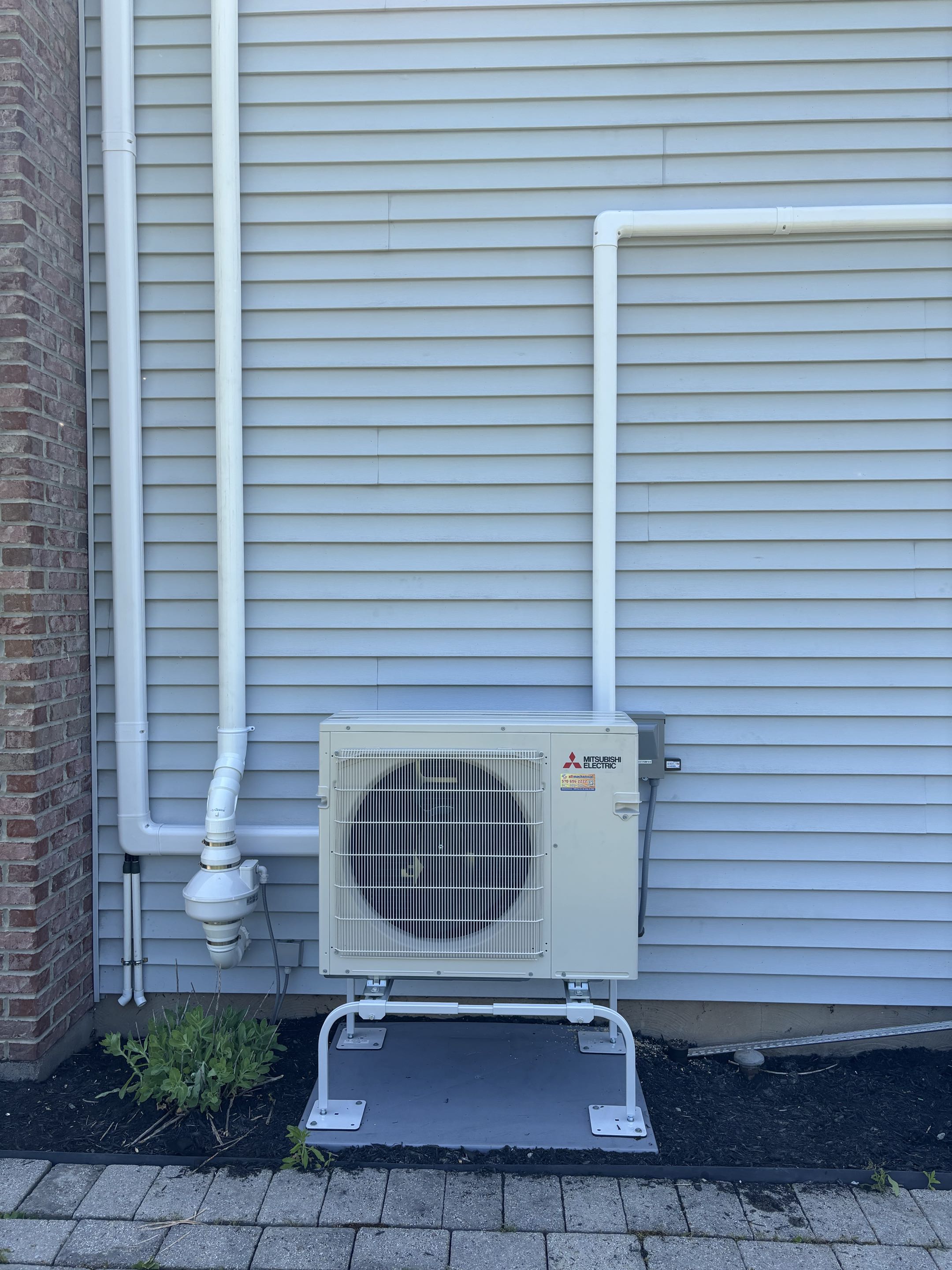 Mitsubishi Electric two 3 zones ductless install.