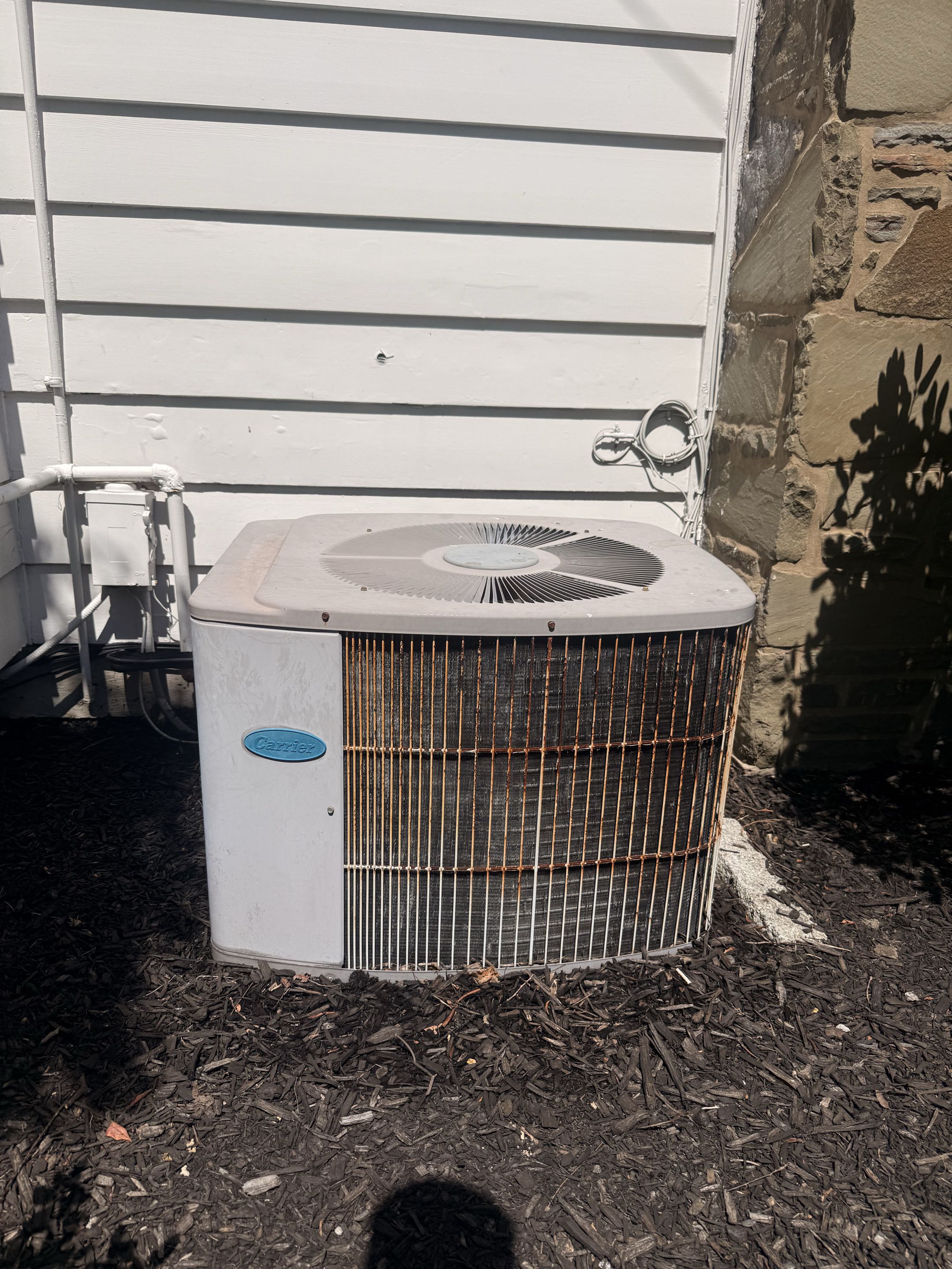 Routine maintenance on Carrier AC and Ductless systems 