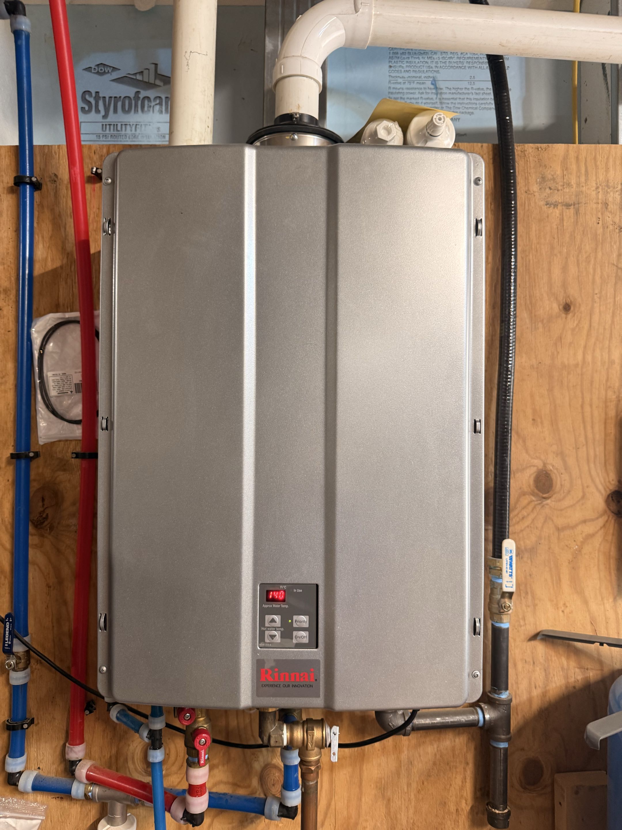 Routine maintenance on Rinnai Tankless water heater & Goodman AC system 