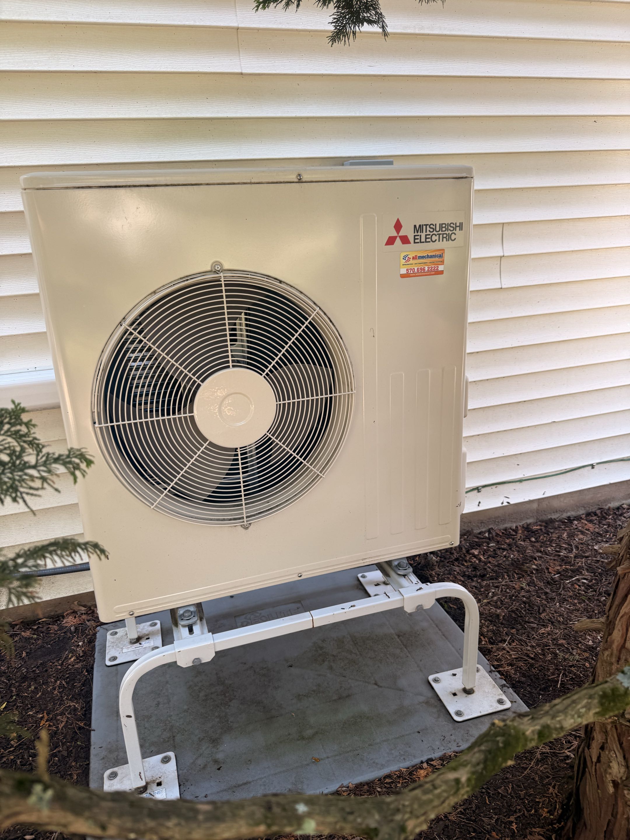 Routine maintenance on Full Comfort Maker forced air system and routine maintenance on Mitsubishi ductless mini split 