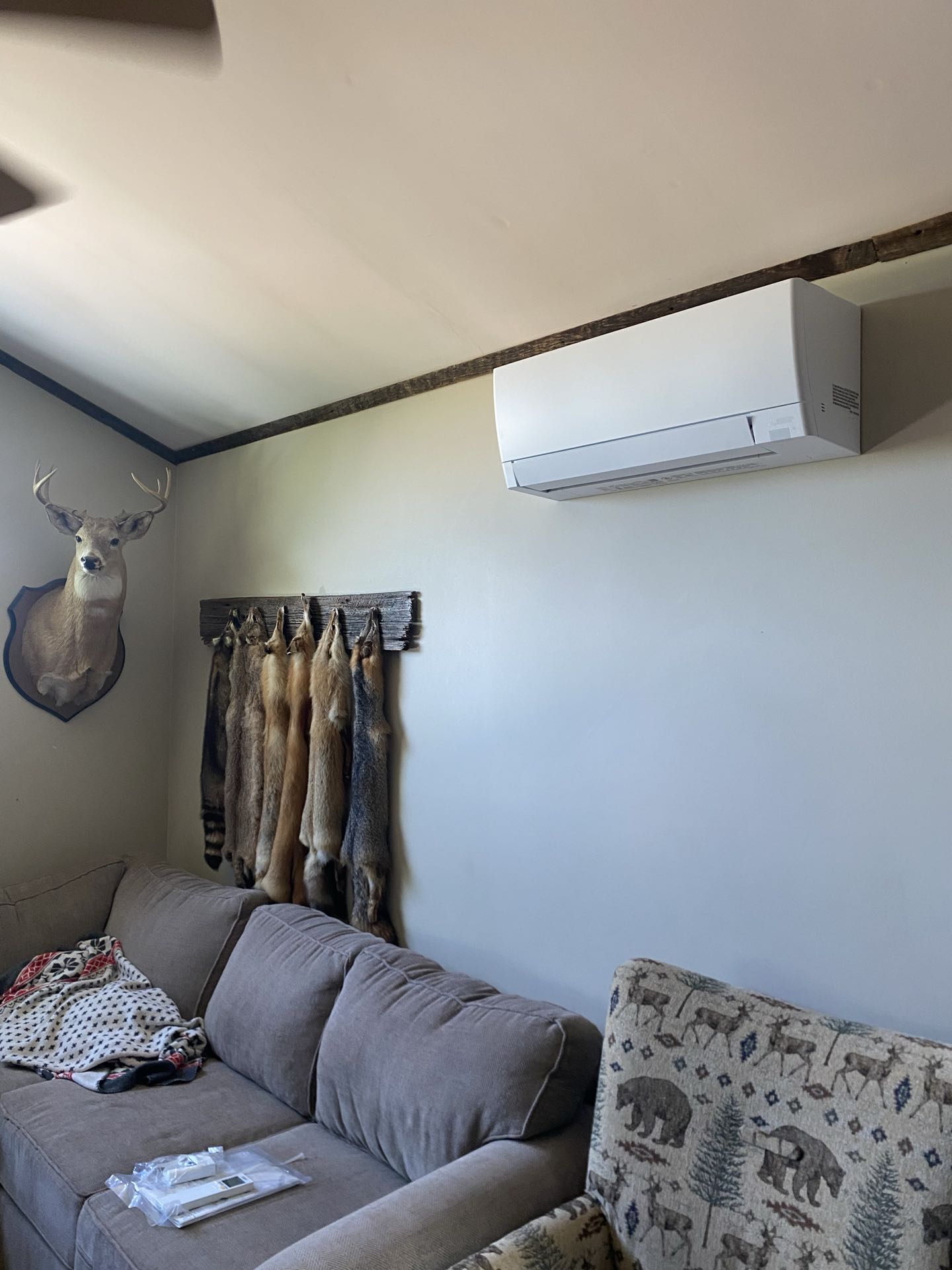 Single zone 12,000 btu Mitsubishi electric ductless installation 