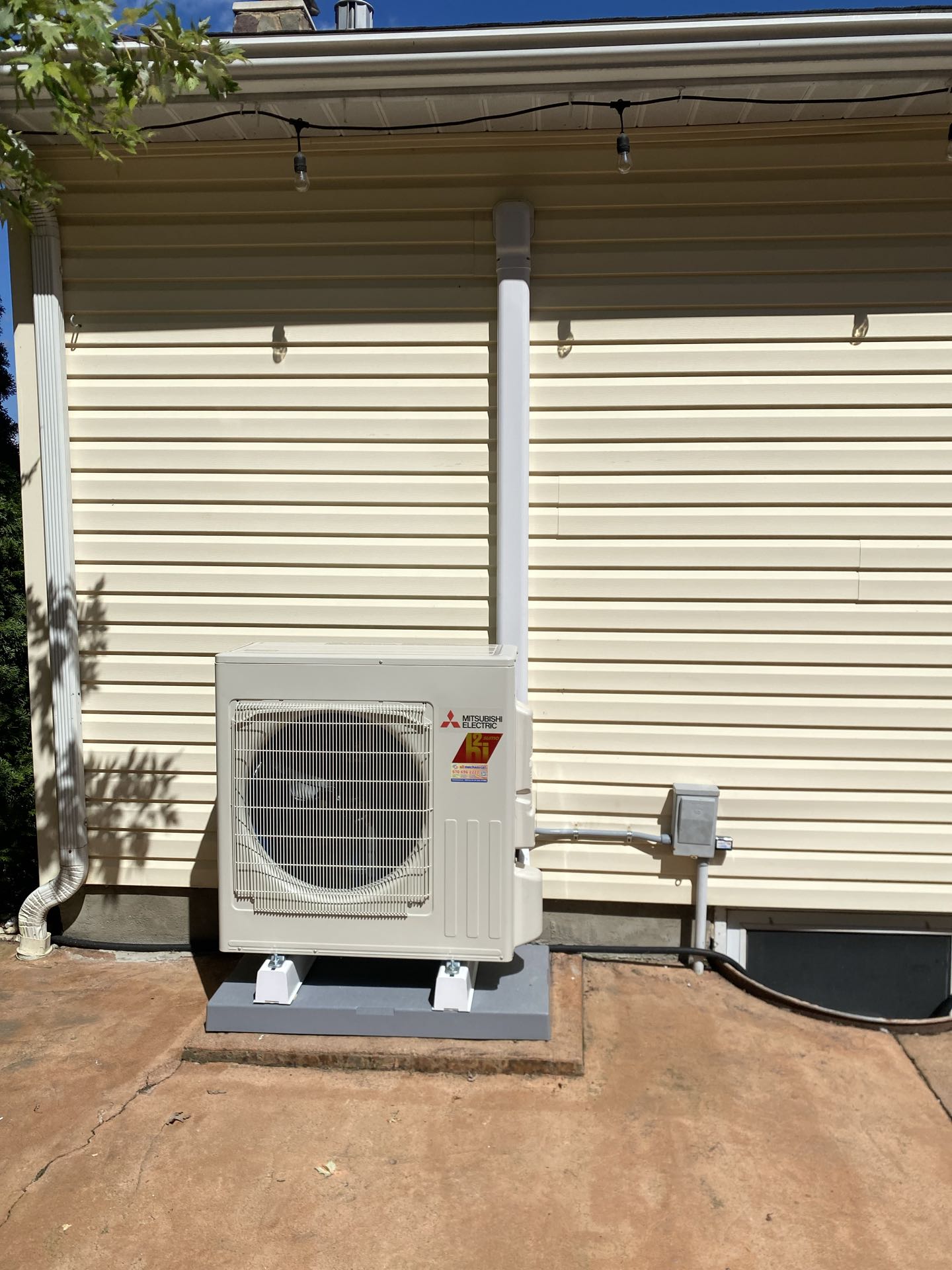 Mitsubishi electric single zone 18,000btu hyper heat installation 