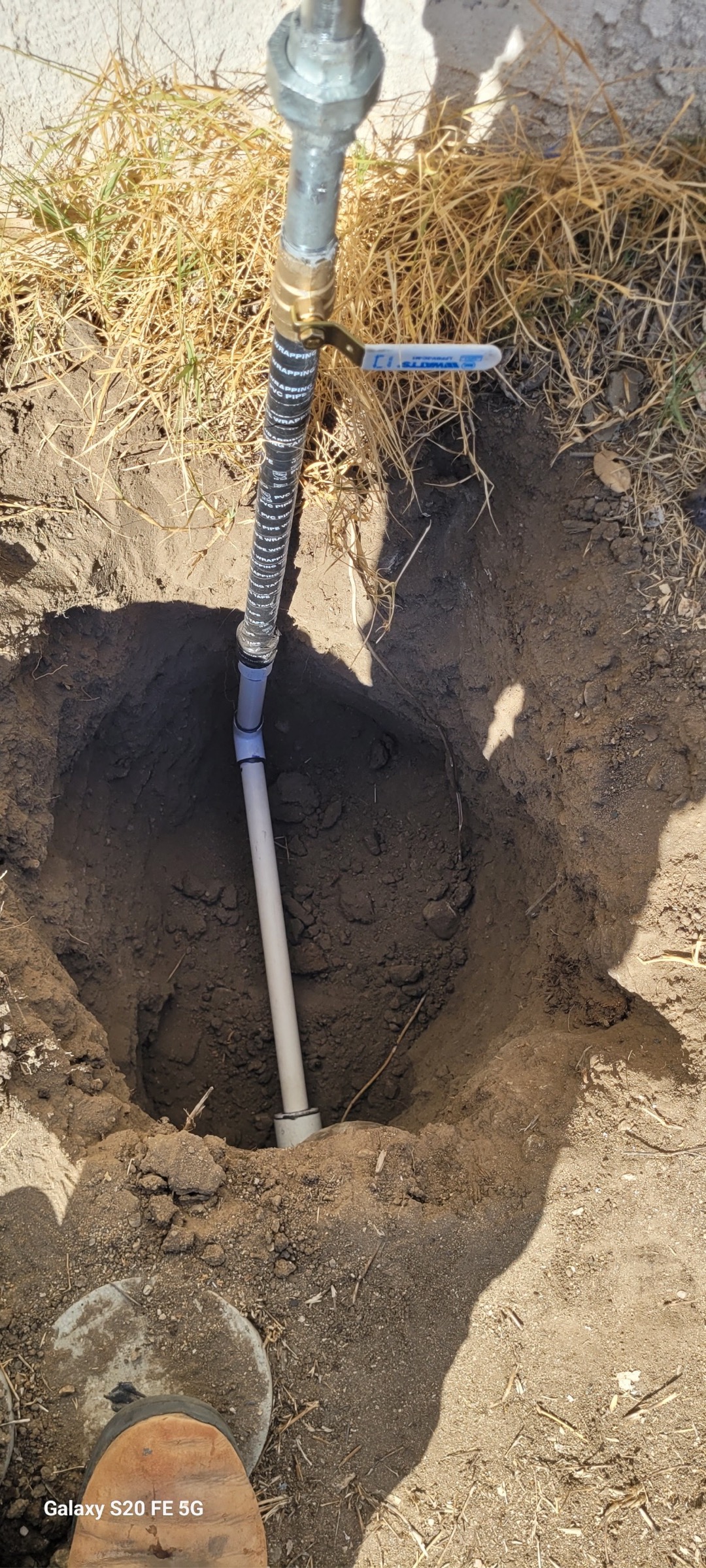 Snaked kitchen drain by removal of p trap assembly in order to clear clog. Once clog was cleared I ran water for several minutes and everything was draining properly. Could not perform camera inspection due to the way the drains were plumbed in. 

Also performed pressure test on gas system by isolation the gas line under ground and the gas for home. Found both sections had leaks. The home has a gas valve for the stove and a capped off 1/2 line behind the couch leaking. Addressed both these issues by switching out the valve and adding a new cap. The line underground also. Has a leak. Will have to get Cody out to perform further leak detection 