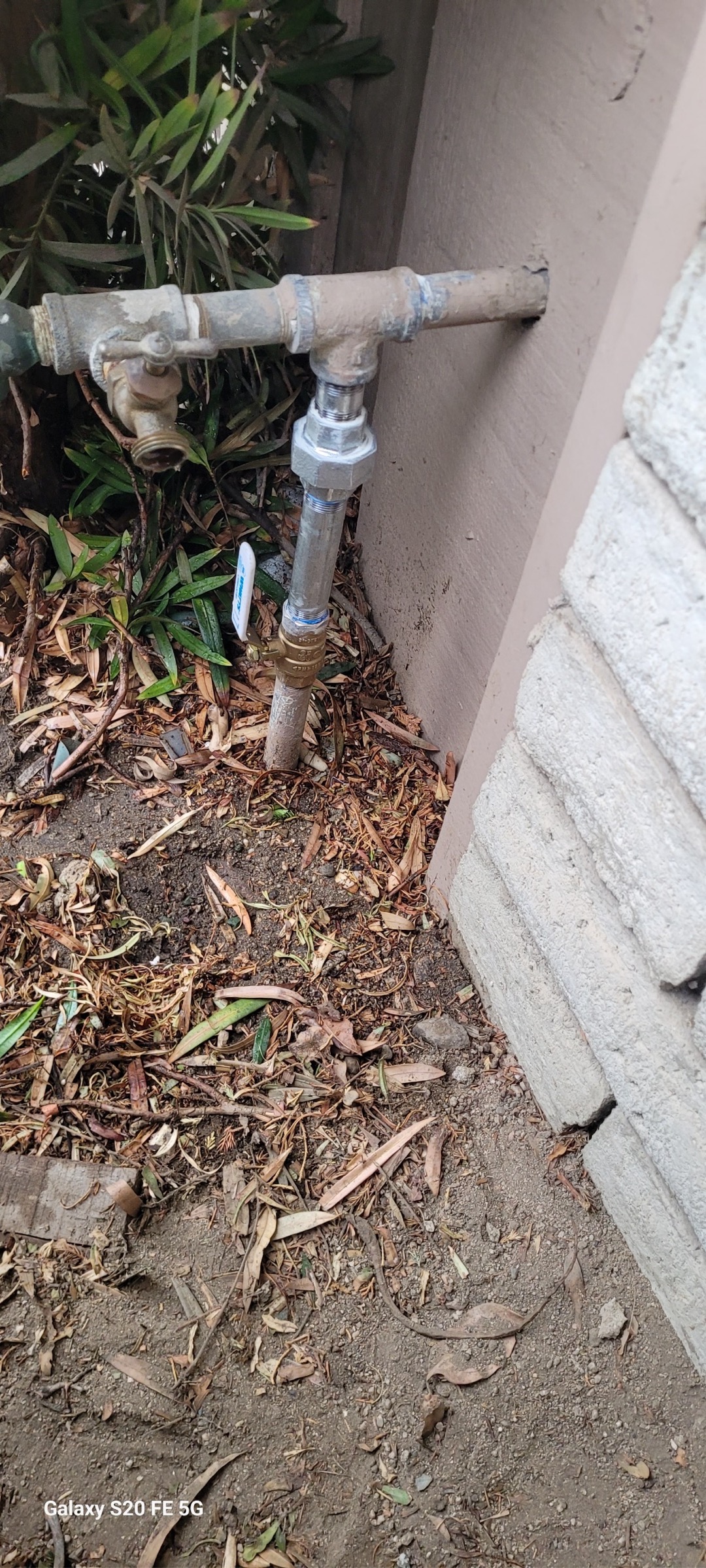 Customer has approximately 6 gate valves throughout the property. Explained to customer that since we will be shutting the water off to the property to replace the gate valve, replacing the remaining gate valves throughout the property would be a good idea. This Incldues replacing the valves for the following units 853A, 851B, 849B, 849A, 847A, and 855B. 