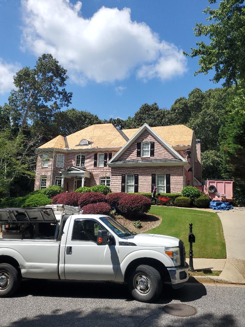 Alpharetta, GA - Today we're replacing the roof for Monica Velez. Due to the last storm in the area she had roof leaks in her house, so she contact Future roof and restoration llc. And we came out gave her a free inspection and file a claim through her insurance company. Insurance company adjuster came out and agreed to pay for the roof replacement. The client is very excited to get a brand new roof. We're using GAF timberline HDZ and the color is charcoal. Alpharetta, GA - Today we're replacing the roof for Monica Velez. Due to the last storm in the area she had roof leaks in her house, so she contact Future roof and restoration llc. And we came out gave her a free inspection and file a claim through her insurance company. Insurance company adjuster came out and agreed to pay for the roof replacement. The client is very excited to get a brand new roof. We're using GAF timberline HDZ and the color is charcoal.