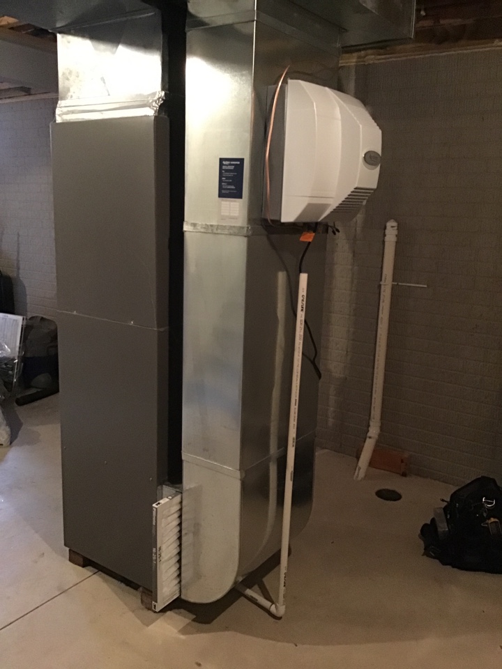 Installed new 700M Humidifier 