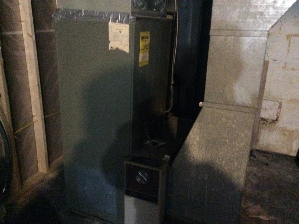 Selling Carrier Furnace and Air Conditioner