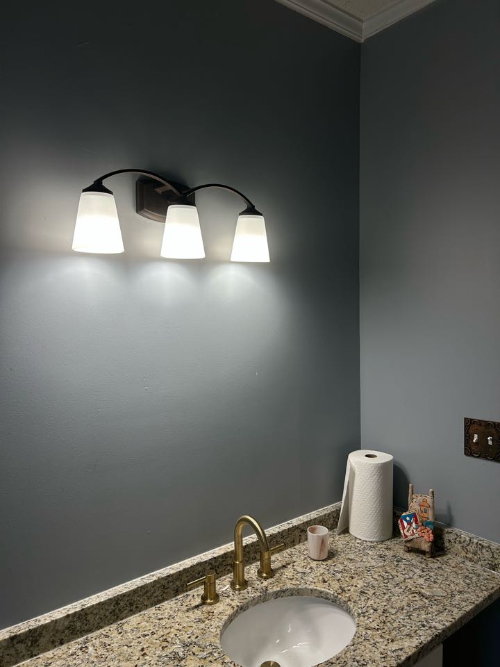 We were called to replace a vanity light in a customer's Apex NC home. We went to the customer's home and found that the box was loose and needed to be secured. I removed the old box and replaced it with a new one, making sure that it was securely fastened. I then tested the light to make sure it was working properly. The customer was very happy with the work and thanked us for our help and professionalism.⚡️