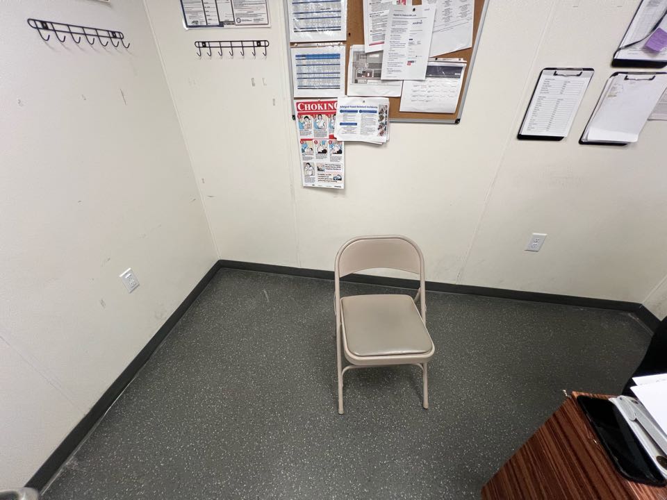 We got called for the United airlines Club in RDU international airport to replace recessed lights in the bathroom and also to add two outlets in their break room. Call Royal Electric for all your commercial & Residential Needs! 🤩 We got called for the United airlines Club in RDU international airport to replace recessed lights in the bathroom and also to add two outlets in their break room. Call Royal Electric for all your commercial & Residential Needs! 🤩