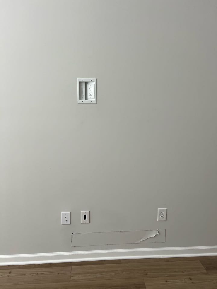 Shawn called us out to add a TV outlet in his new home! We also ran some conduit in the wall so it’ll be easier for him to conceal his Video/Audio wires. 🤩 Shawn called us out to add a TV outlet in his new home! We also ran some conduit in the wall so it’ll be easier for him to conceal his Video/Audio wires. 🤩