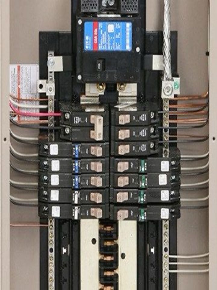 Julia Called The Royal Electric team over to her house due to her having a faulty breaker. We came out with an exact replacement and was able to get her lights back in! 💡 Julia Called The Royal Electric team over to her house due to her having a faulty breaker. We came out with an exact replacement and was able to get her lights back in! 💡