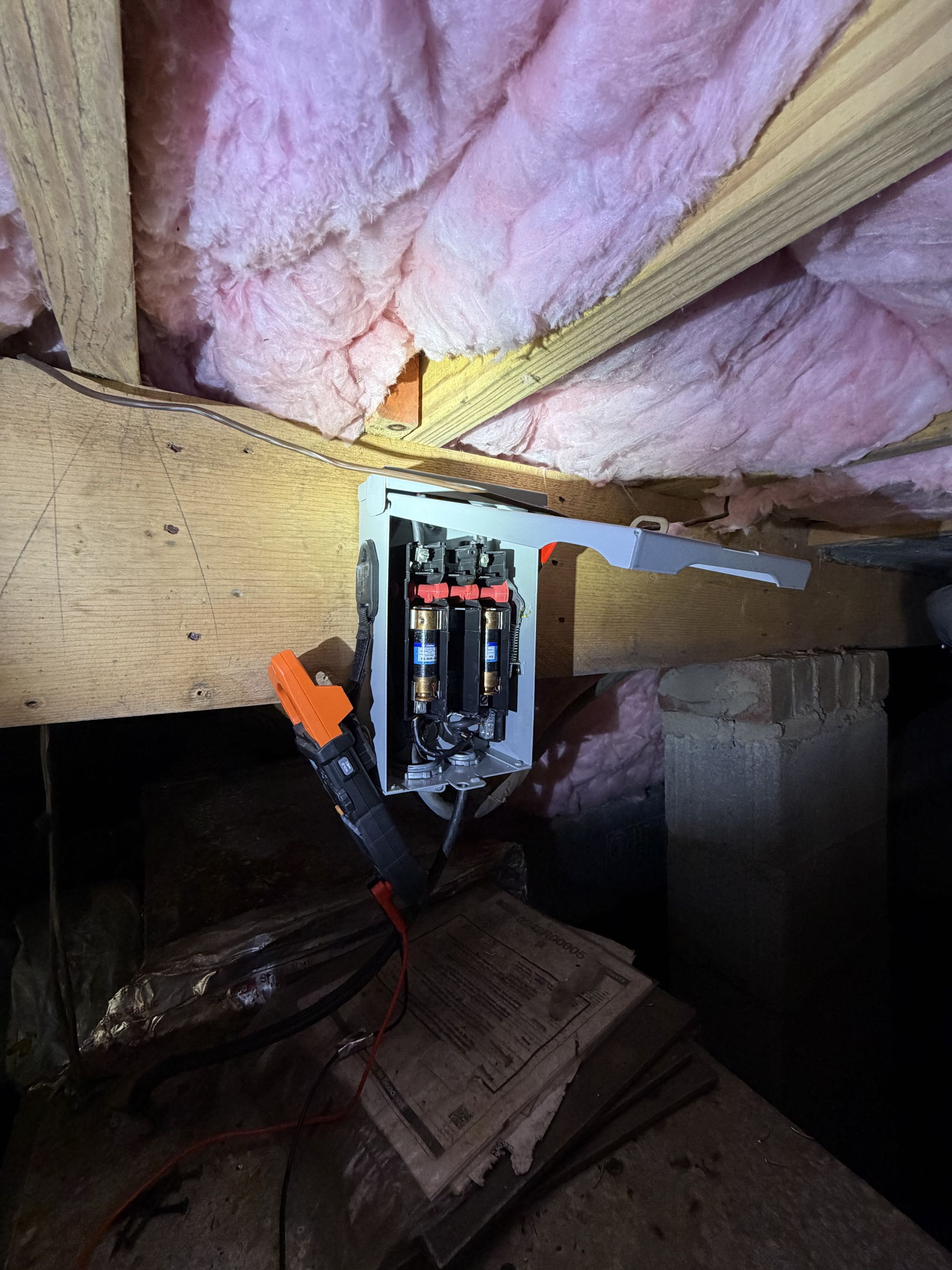 Jennifer gave us a call to replace her heater disconnect! 