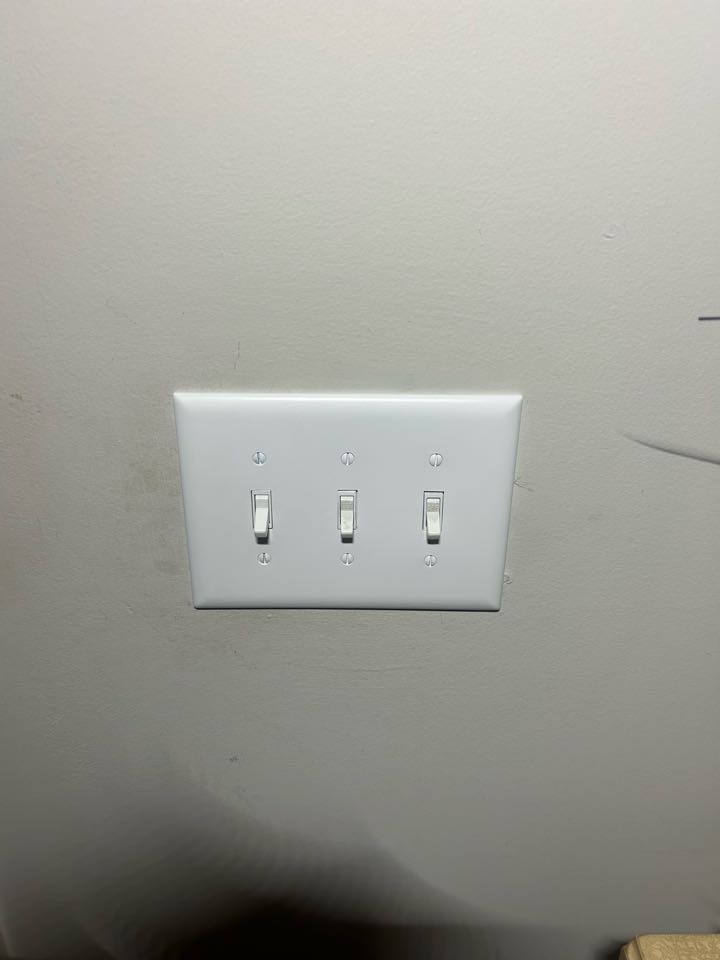 Customer contacted Royal Electric Services to their home in Raleigh, NC regarding a malfunctioning switch that was causing the connected light fixture to flicker. Upon arrival, a thorough inspection was performed to diagnose the issue, and it was determined that the switch had failed. The defective switch was safely removed and replaced with a new switch as well as the cover to go with it. After installation, the circuit was tested to ensure proper operation, and the light was restored to normal performance. The customer was satisfied with the prompt and professional service provided by Royal Electric Services. Customer contacted Royal Electric Services to their home in Raleigh, NC regarding a malfunctioning switch that was causing the connected light fixture to flicker. Upon arrival, a thorough inspection was performed to diagnose the issue, and it was determined that the switch had failed. The defective switch was safely removed and replaced with a new switch as well as the cover to go with it. After installation, the circuit was tested to ensure proper operation, and the light was restored to normal performance. The customer was satisfied with the prompt and professional service provided by Royal Electric Services.