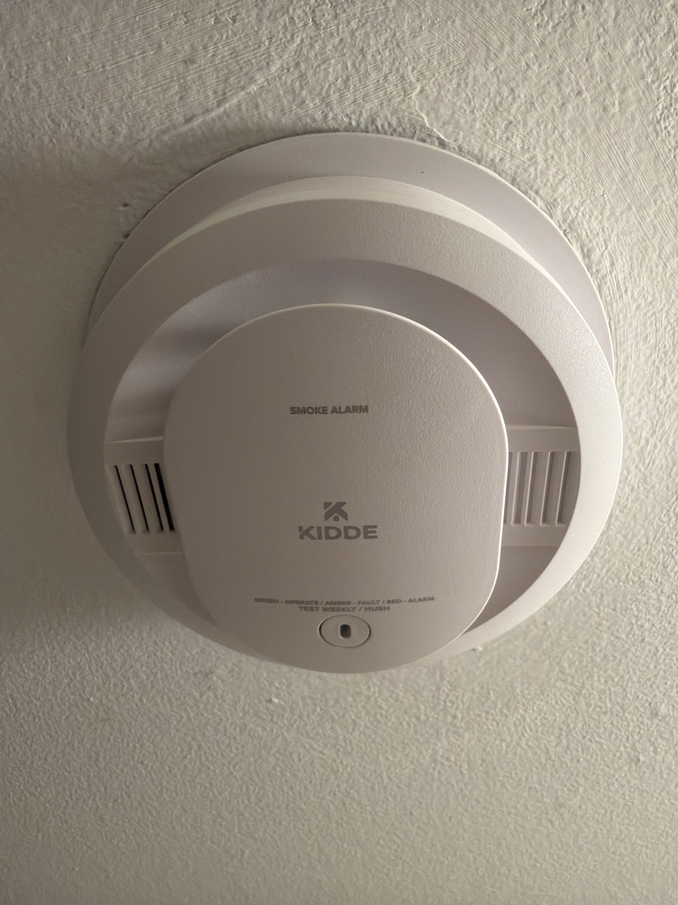 Maya called the Royal electric team out to her home in Raleigh to look at a smoke detector and a GFCI outlet. 