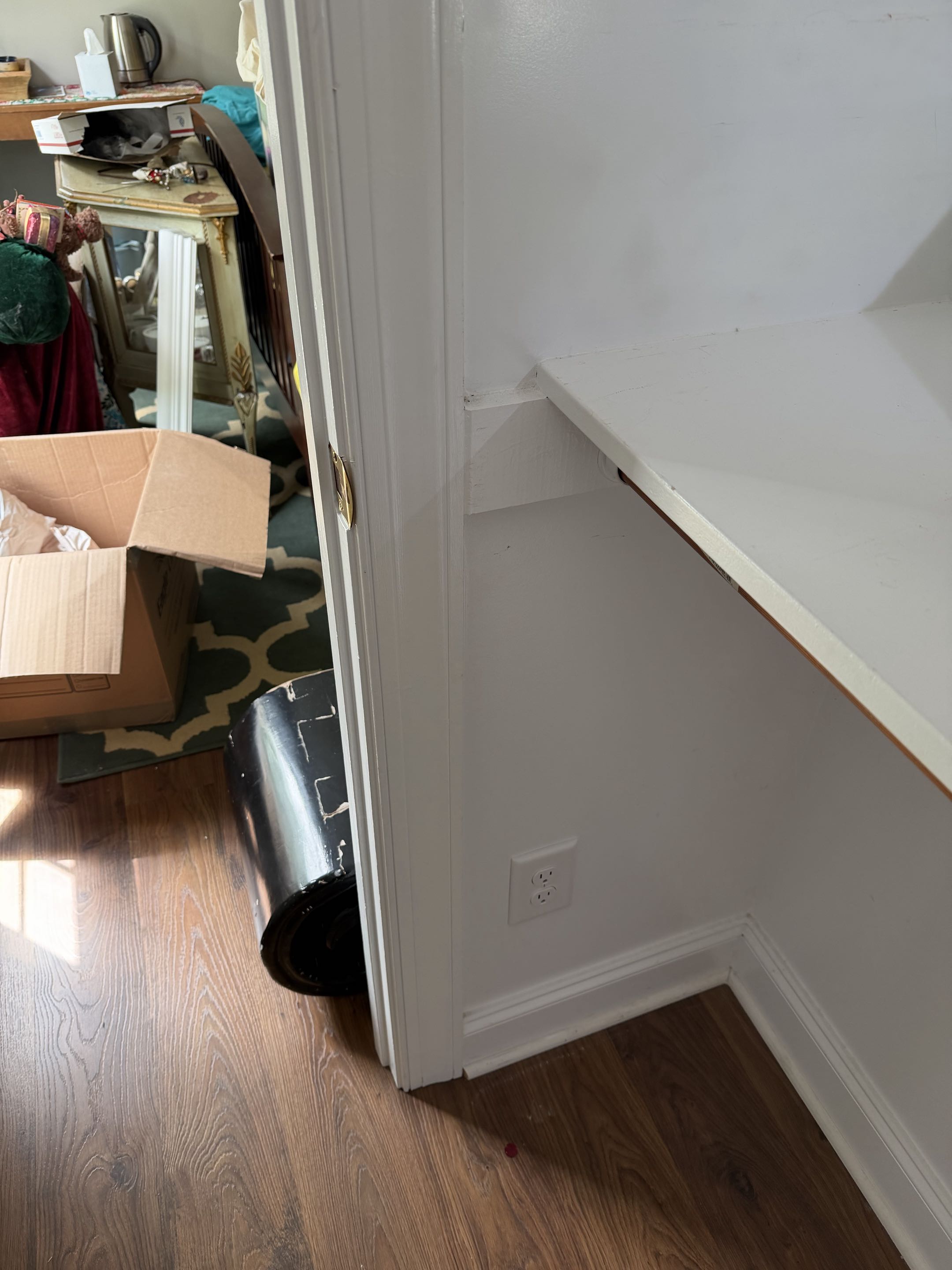 Wendy called the Royal Electric team out to her home I Cary to add an outlet in a closet! 