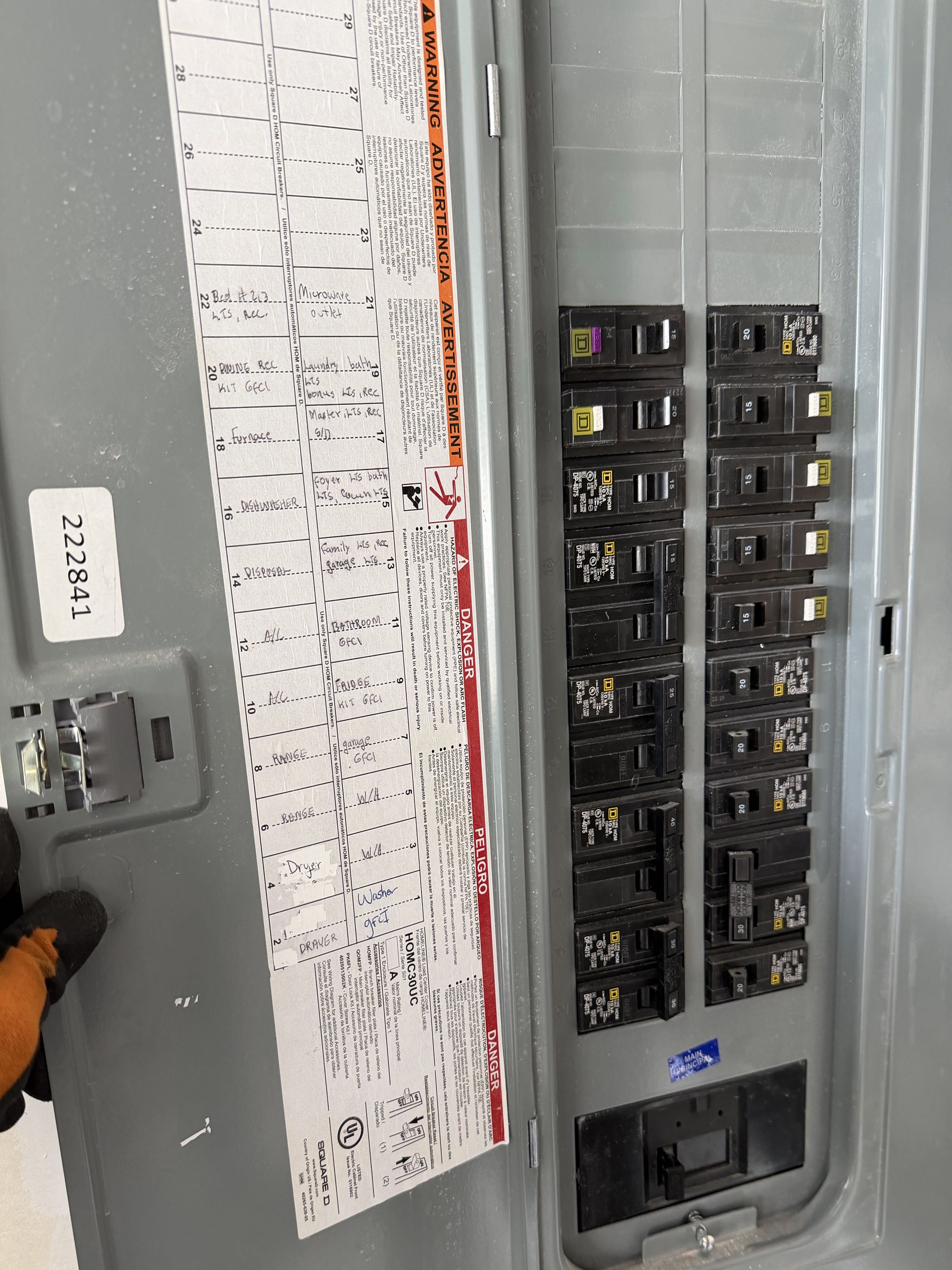 Chris Called the Royal Electric Team out to his home in Raleigh for an emergency call. They had a faulty Arc fault breaker that needed replacing. 