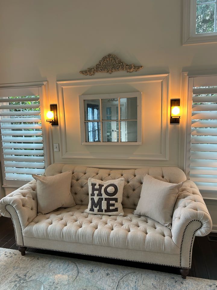 Customer called Royal Electric Services out to their home in Cary, NC for electrical troubleshooting and to replace a total of 5 wall sconces throughout the home. Another clean upgrade and service call handled today. ⚡️