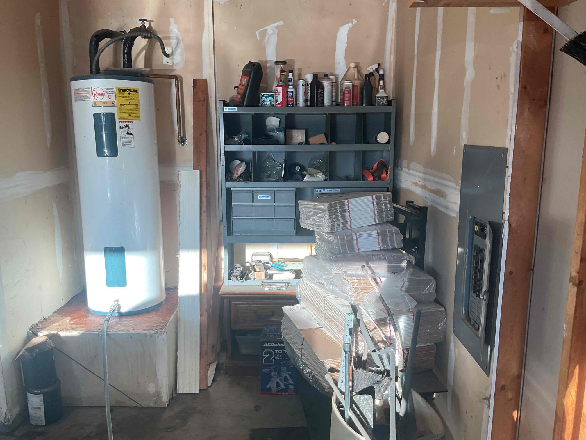 Gave customer estimates for replacing water heater. No work authorized at this time. 