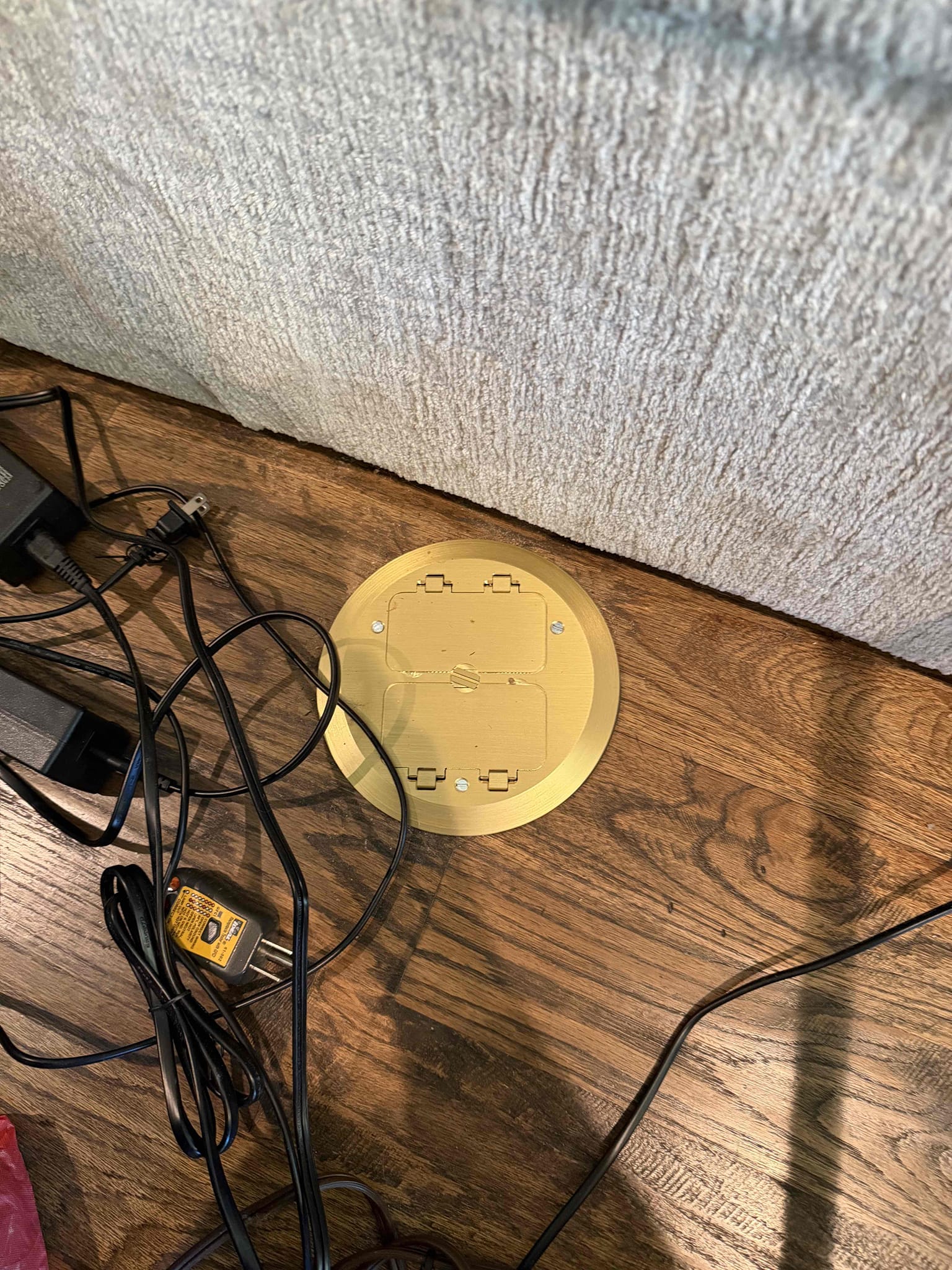 Replace hallway smoke/CO combo detector giving “end of life” chirps, replace faulty LED recessed trim in laundry room, replace broken floor outlet cover in living room.

*Will return next week to discuss permanent solution to expiring smoke detectors as well as faulty LED recessed lights

Replaced broken floor plug bracket and installed new cover with new outlets.  Replaced one faulty combo detector upstairs, and replaced back led recessed fixture in utility room.