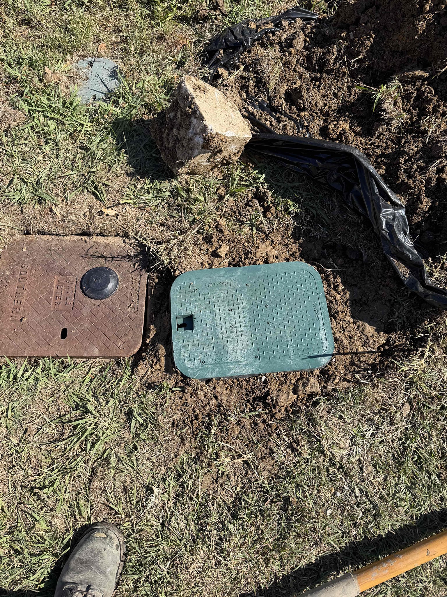 Sent photos to city inspector to pass the final inspection. Emailed copy of pass report to home owner.