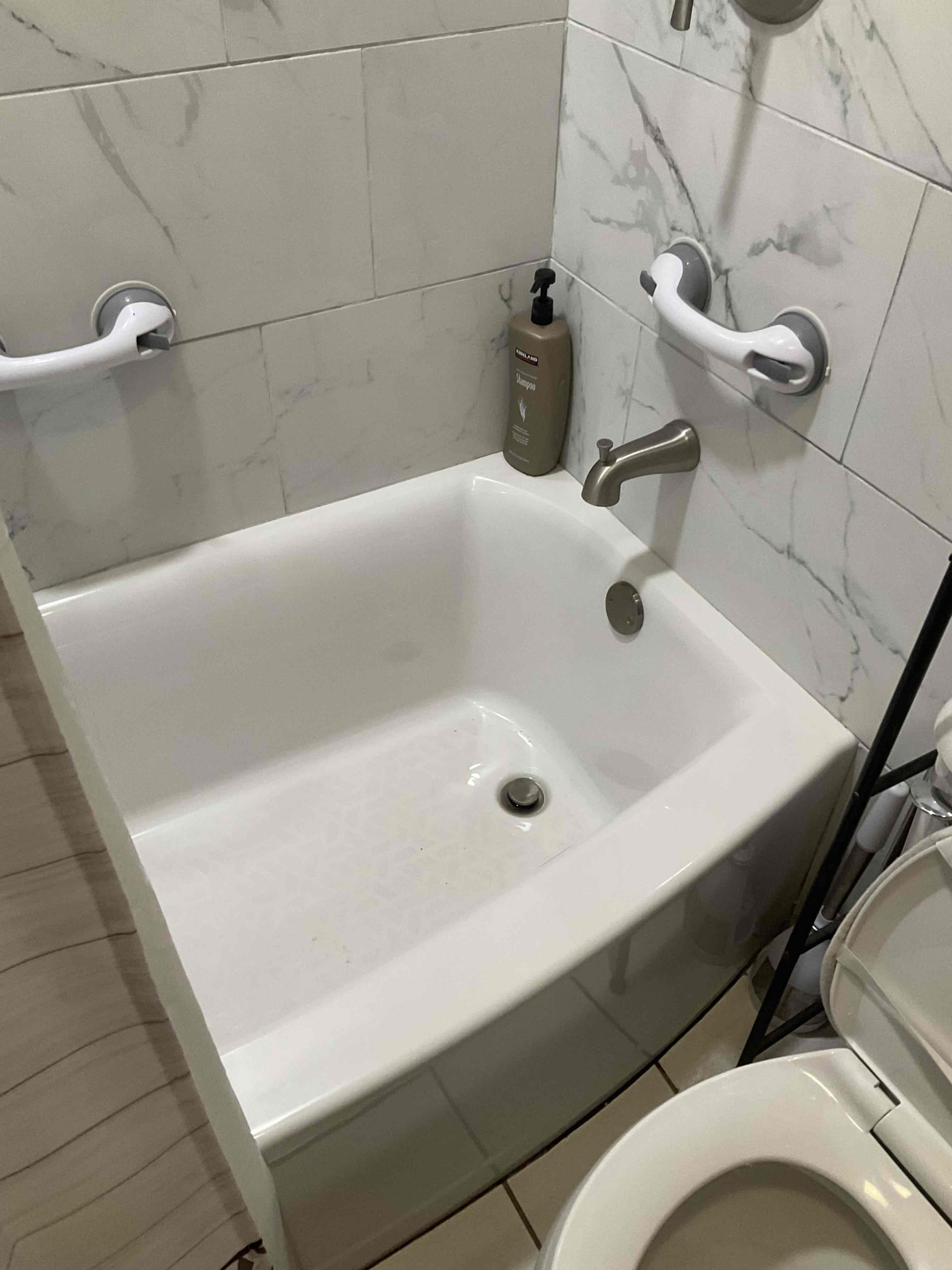 Customer called us out for whole home stoppage, found cleanout in front yard did not see any water holding.

** no issue **