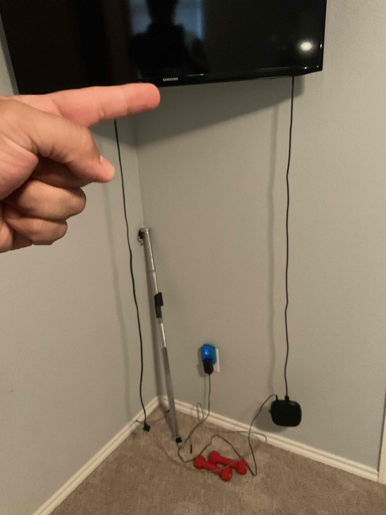 Arrived on site, and the customer requested an outlet to be installed above an existing one for a TV. Quoted the customer the full price of $579 for a 10-foot circuit extension but offered a 50% discount. The customer decided to hold off on the work for now and will think about it before moving forward. The customer was fully satisfied with the visit and mentioned they would call back when ready to proceed.