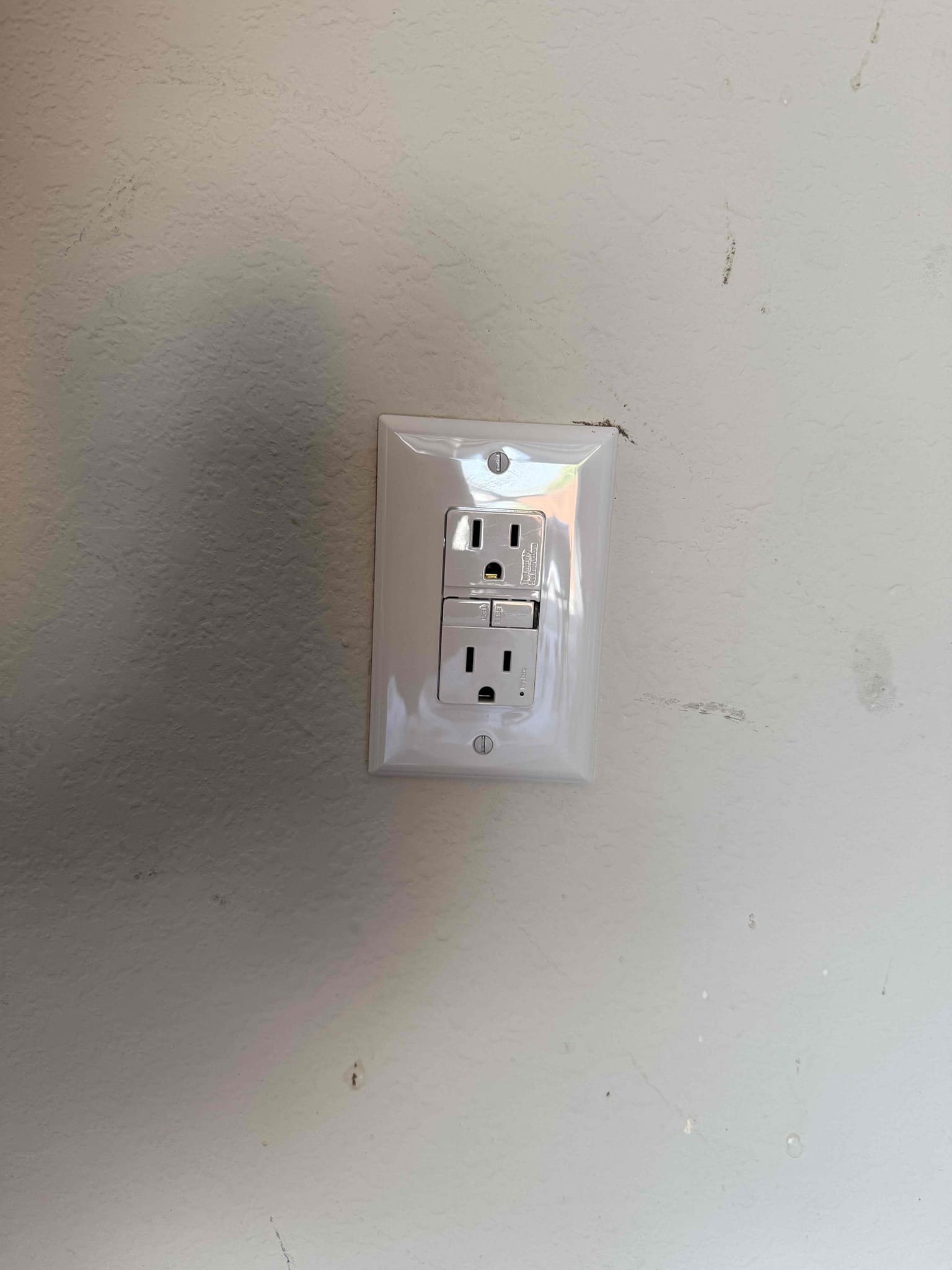 Arrived on the job site and the customer stated that the outdoor circuit wasn’t working properly. During the diagnostic, I discovered a tripped GFCI that would not reset. I then inspected both outdoor outlets—the one in the front and the one in the back—and found significant corrosion and failed devices. I replaced both outlets, installed new bubble covers with silicone, and replaced the faulty GFCI.

Everything is now working properly. The customer understands that the two outdoor outlets and the GFCI come with a five-year warranty. The customer is 100% happy and satisfied with today’s visit.