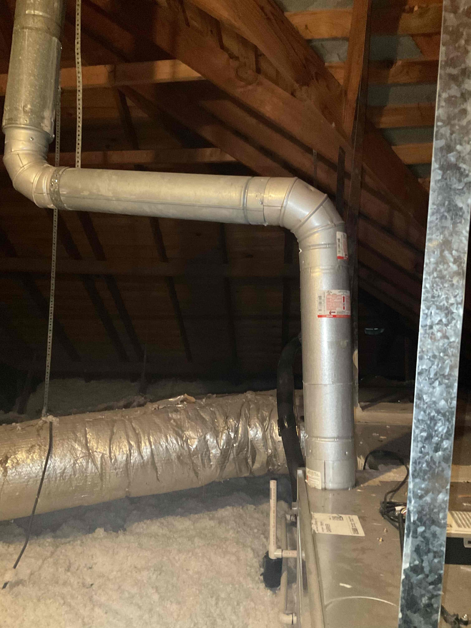 - preform whole home gas test on system to check integrity of system from outside to shutoffs at units.

If gauge drop pricing will increase for additional diagnostic needed

Tested system with 9 pounds for 30mins gauge didn’t drop.
Tested everything with 1 pound for 15mins gauge didn’t drop.

Connected meter back in place and check for leaks. Cleaned up tools and relight water heater.