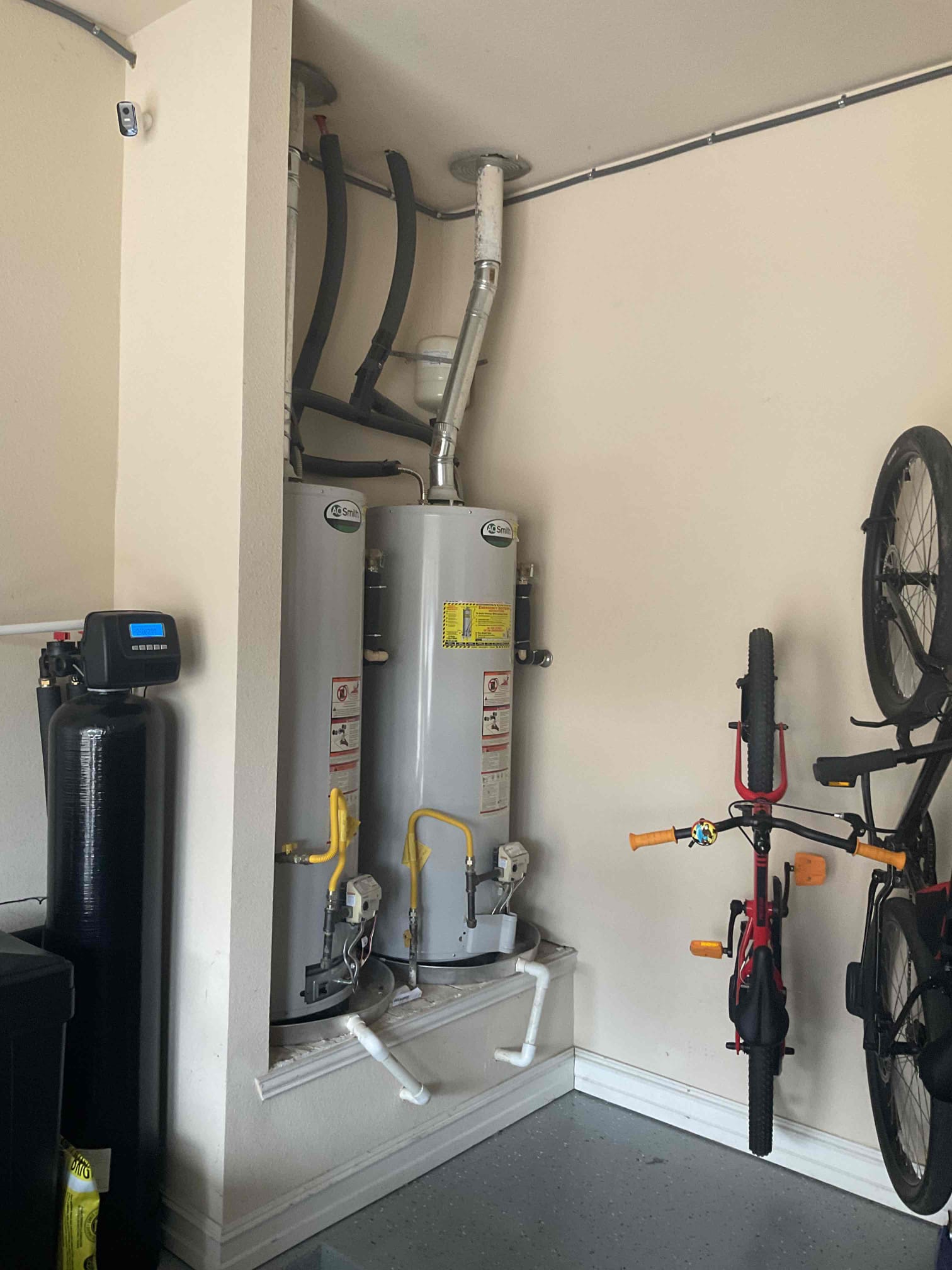 Customer called us out for water heater not working in garage. Wanted quotes for both, especially due to age. Wrote up multiple estimates Customer had to leave so I emailed my manager special estimate only to the customer.