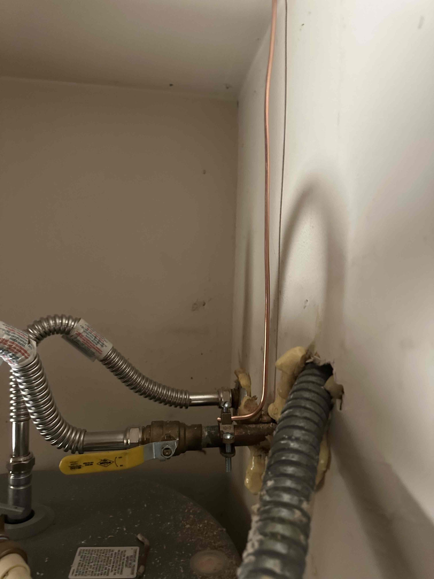 Customer was having issues with a high electric bill and explained that it could potentially be their panel getting extremely hot or another cause to the issue. Explain they should call the power company and get the past power statements, including this time last year. Customer was concerned about electrical panel and closet That was a Murray. Wrote up process to replace electrical panel.

December 19th/ disc-9:00 /rec. 2:00 