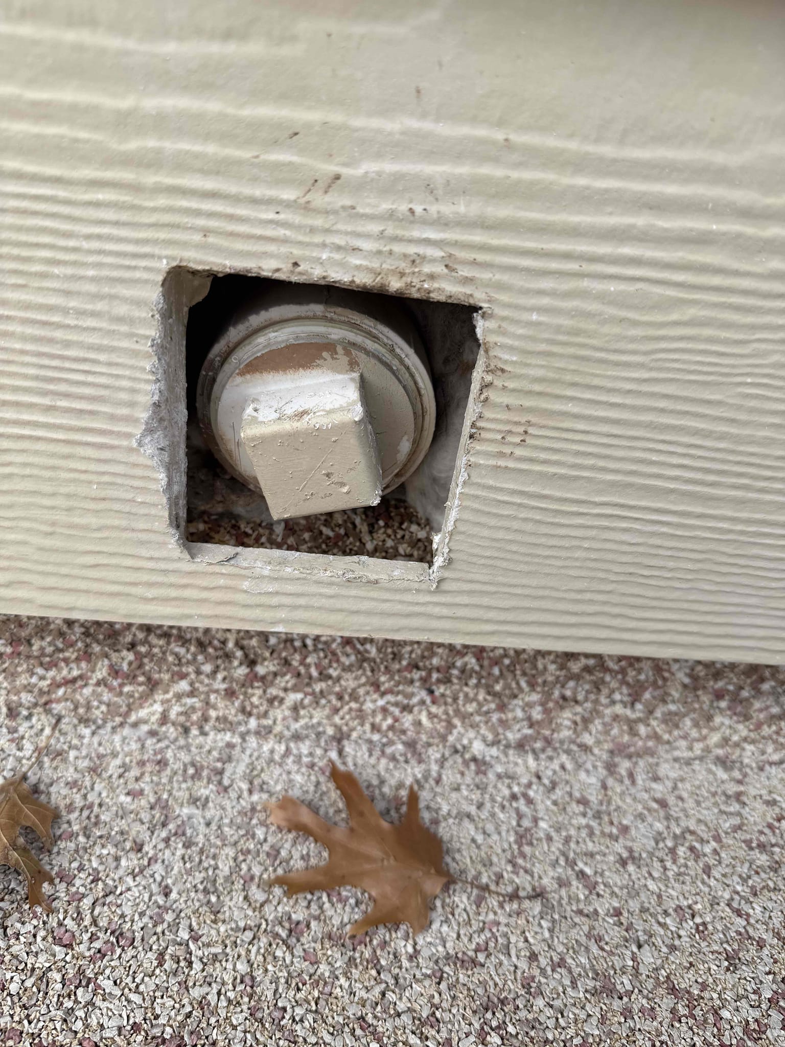 Warranty clean out cap not tightened down causing a leak. 