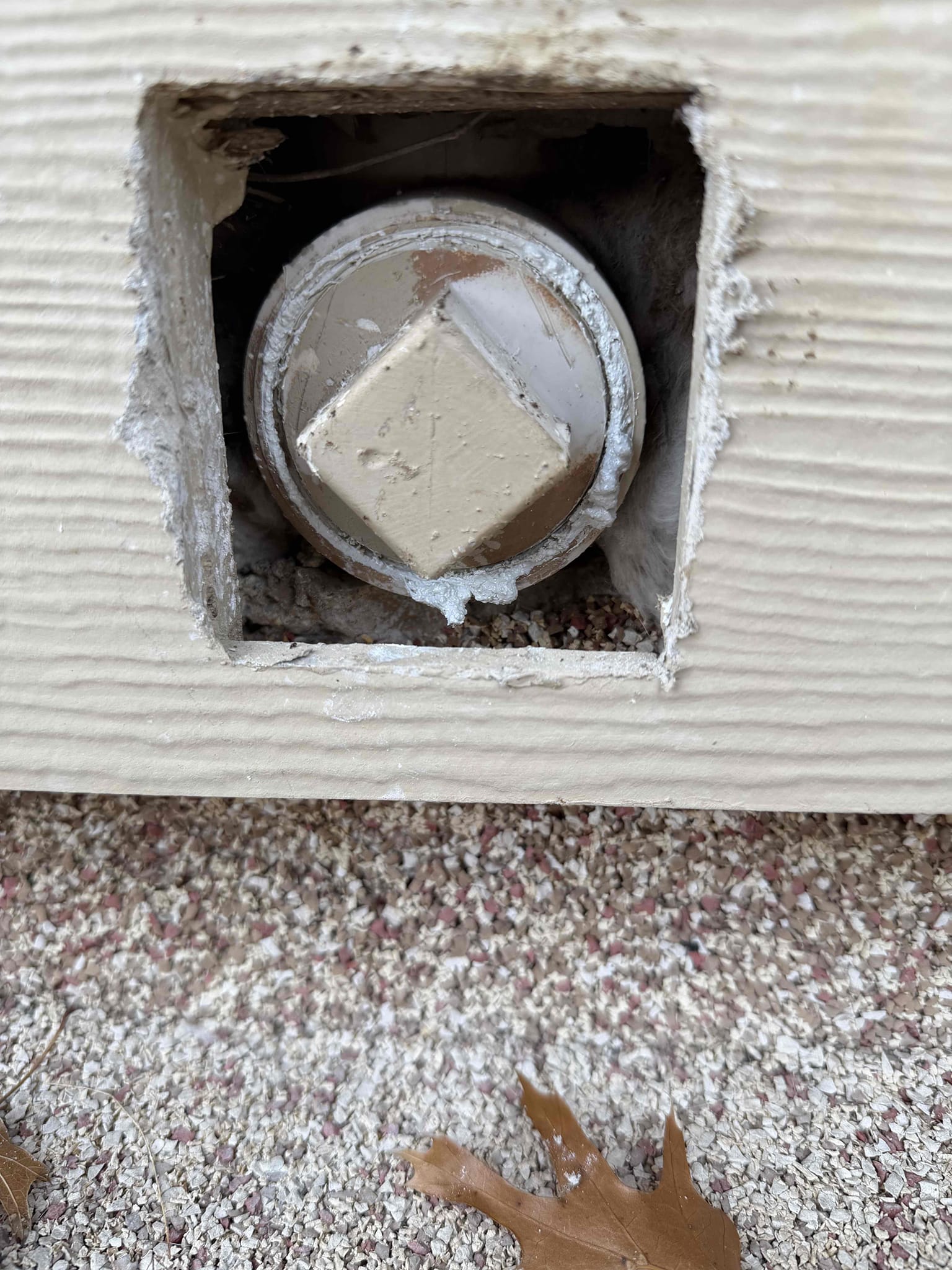 Warranty clean out cap not tightened down causing a leak. 