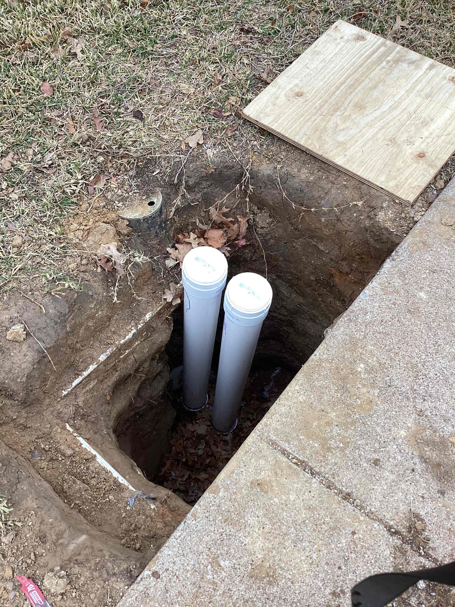 Met inspector onsite and passed the final inspection. Let office know to crew back out to backfill.