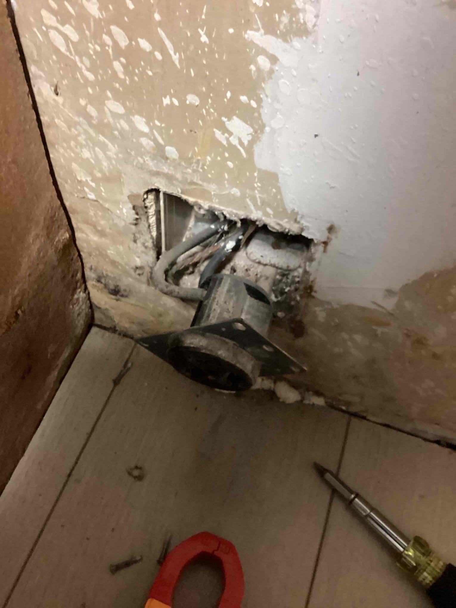 Today we came out to Latonya Holland‘s residence to address no power to her oven.
Upon further inspection after conducting a minor troubleshoot findings was severe damage to the bus bar more precisely where 2pole breakers connect. 
Overheating, surge damage, age as well as corrosion are highly likely subjects.
Highly recommend electrical system upgrade and panel replacement to make home electrical system safe. 

Will follow up to help as much as possible!

Technicians: Kevin and Marco (supervisor)