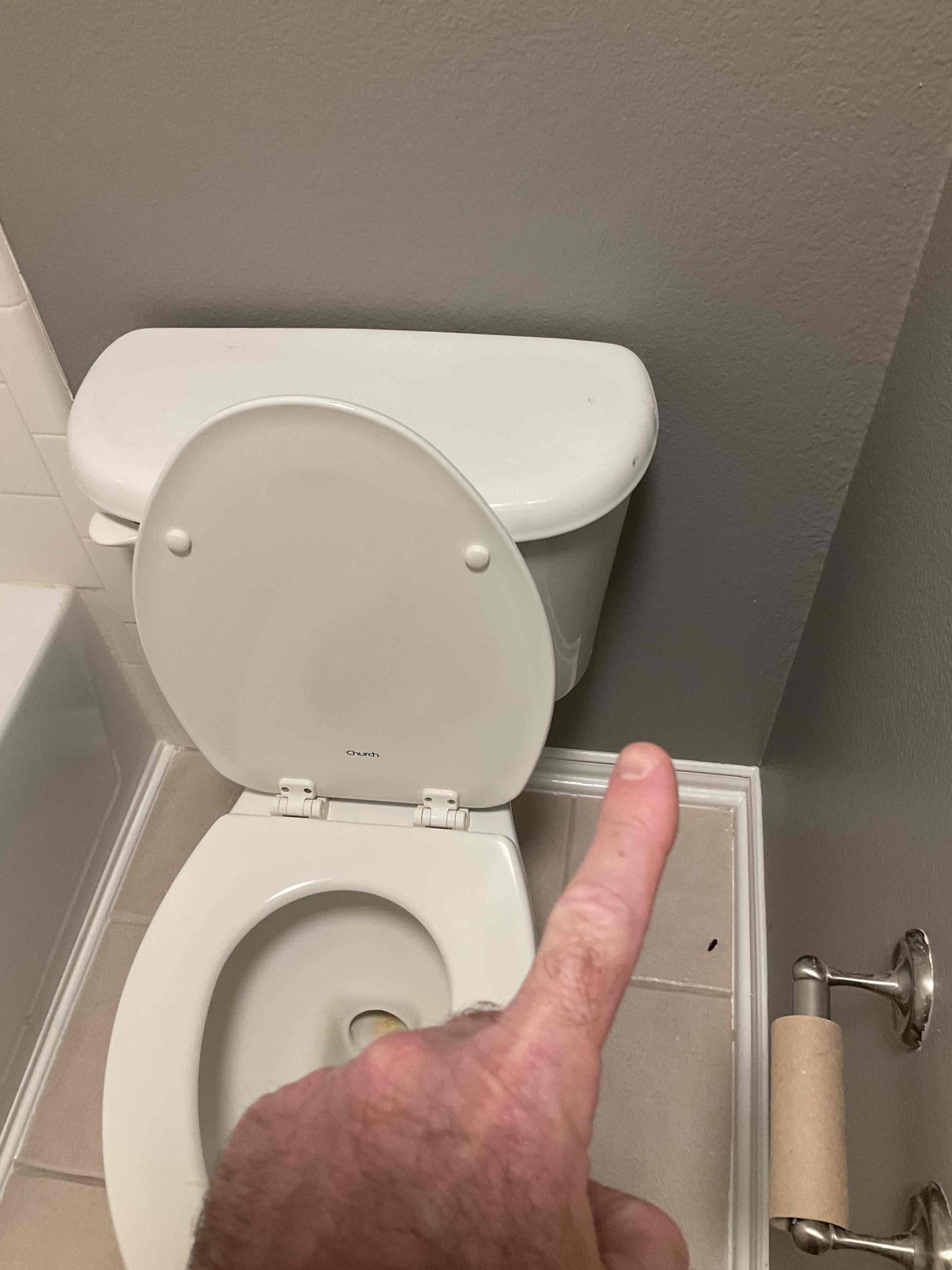 Customer called wanting to install outlets for bidets, installing an outlet for power to a garage door keypad, installing a video floodlight and replacing the smoke detectors. Left options for all work described 

marco@calltoptech.com
682-262-5759