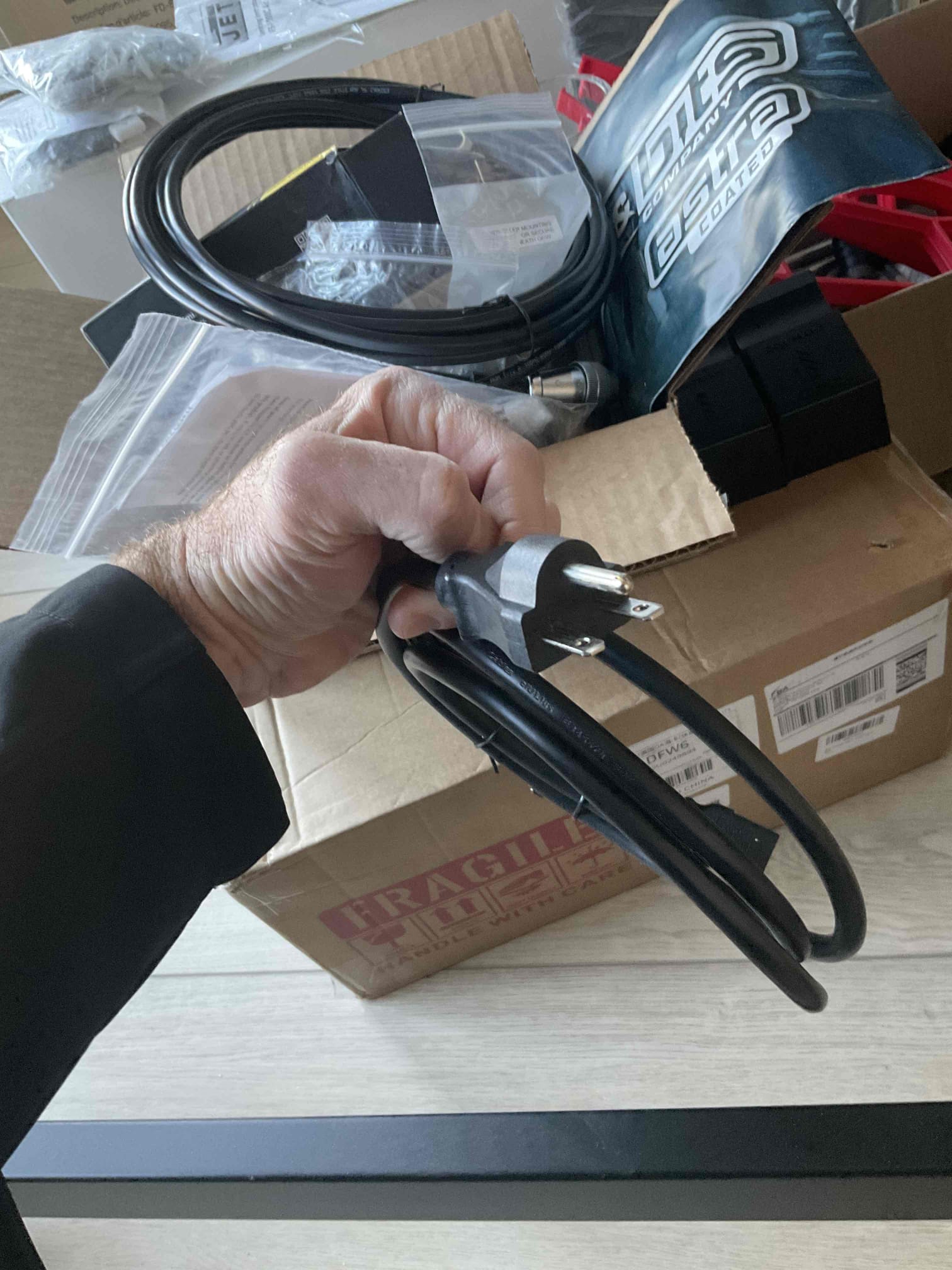 Customer called wanting power run to his separate office for a CNC machine as well s a dust collector with a spare circuit for future use. Customer also wanted another option for power in the garage for the same units. Left options for all work described as well as addressing the builder grade surge protector 

Marco@calltoptech.com
682-262-5759