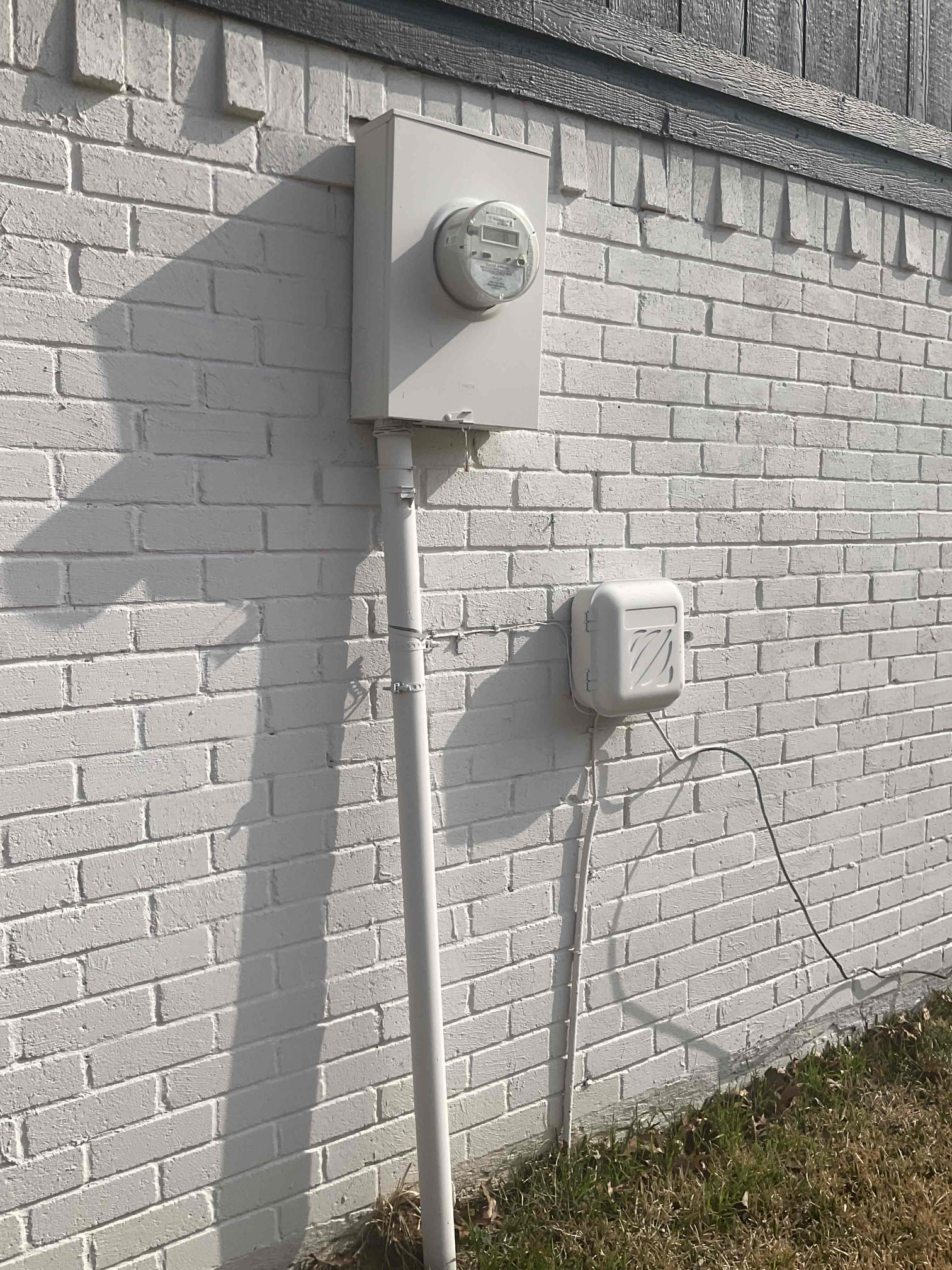 Customer called about the breaker feeding the kitchen outlets not working or resetting. Found faulty Sylvania breaker still in use. Informed customer about the nature of these breaker boxes and the importance of replacing it. Left options for replacement as well as adding a new circuit for the kitchen appliances at no charge.

Marco@calltoptech.com
682-262-5759