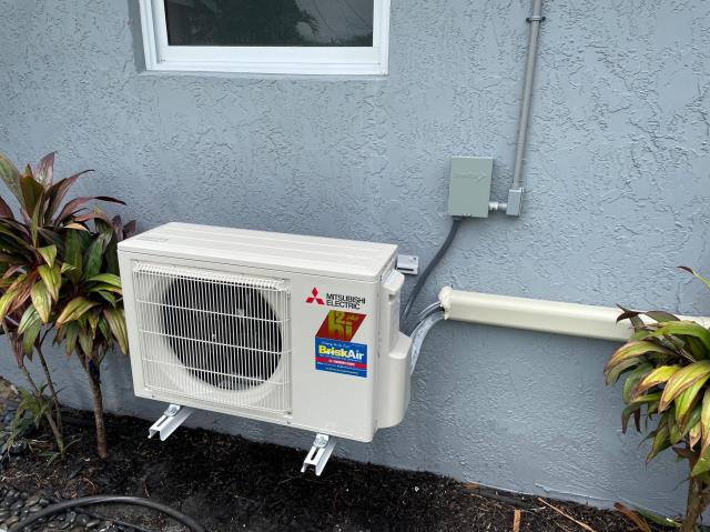 Installed new Heat pump Mitsubishi Mini split for Bedroom. 