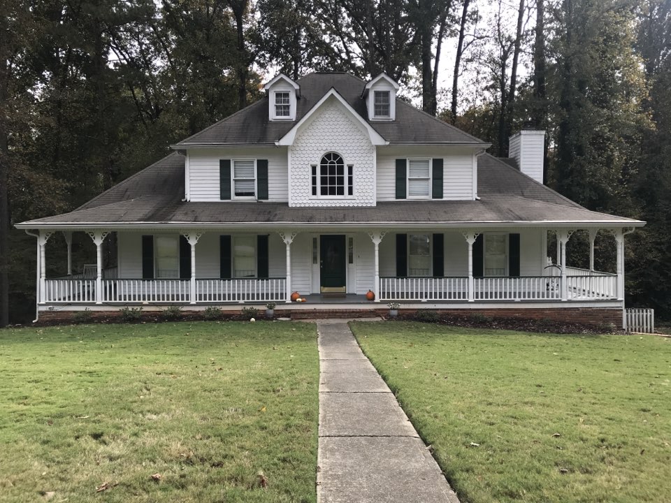 James Hardie siding replacement, exterior painting and repairs using Sherwin-Williams resilience paint, carpentry, in Marietta Georgia James Hardie siding replacement, exterior painting and repairs using Sherwin-Williams resilience paint, carpentry, in Marietta Georgia