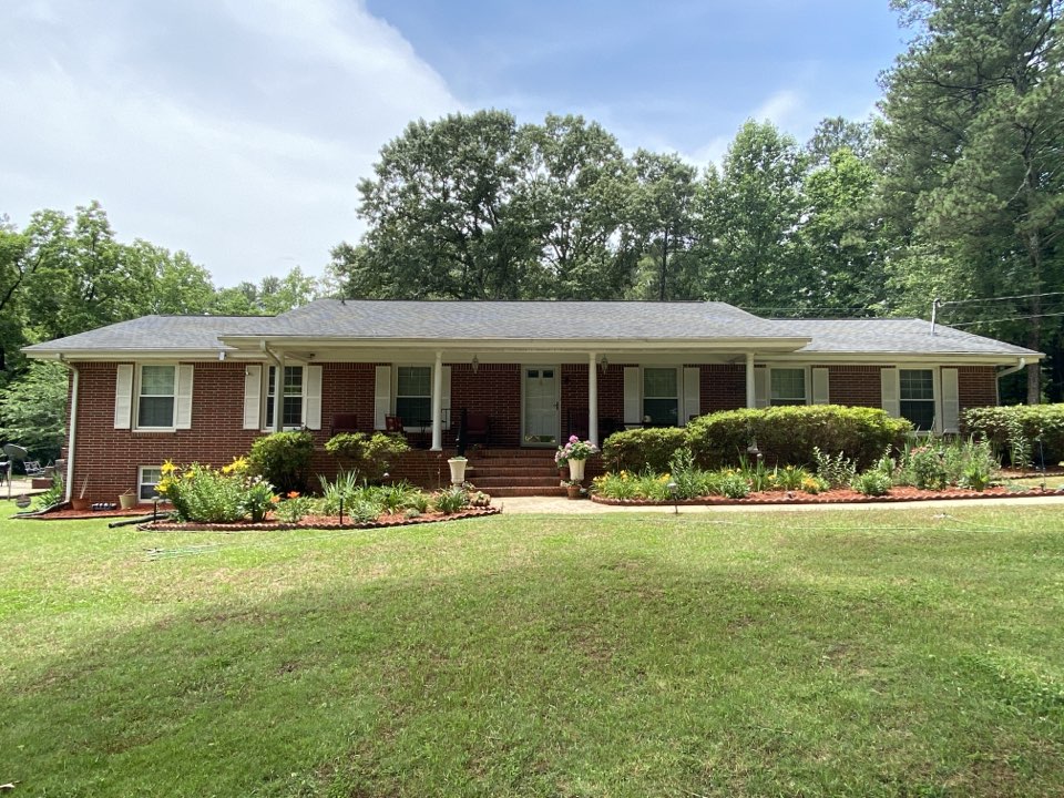 Estimating Exterior painting on the brick using locks on XP and Sherwin-Williams resilience, and Marietta Georgia Estimating Exterior painting on the brick using locks on XP and Sherwin-Williams resilience, and Marietta Georgia