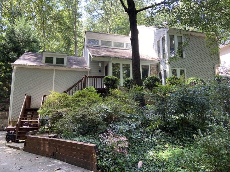 Estimating James Hardie siding replacement, exterior painting using Sherwin-Williams resilience, carpentry, in Roswell Estimating James Hardie siding replacement, exterior painting using Sherwin-Williams resilience, carpentry, in Roswell
