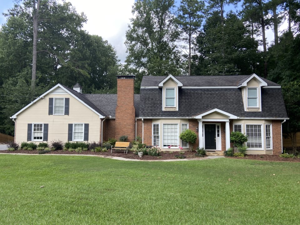 Estimating exterior painting using Sherwin Williams Resilience, vinyl window replacement, front door replacement, gutter replacement, carpentry, in Roswell Estimating exterior painting using Sherwin Williams Resilience, vinyl window replacement, front door replacement, gutter replacement, carpentry, in Roswell