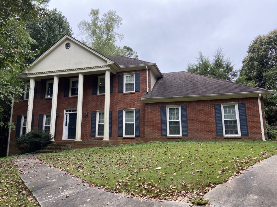 Estimating exterior painting using Sherwin-Williams resilience, carpentry, siding repair, in Marietta Estimating exterior painting using Sherwin-Williams resilience, carpentry, siding repair, in Marietta