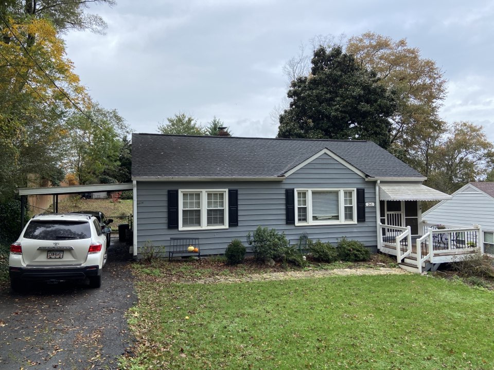 Estimating exterior painting using Sherwin Williams Resilience, screen porch replacement, deck replacement, in Marietta Estimating exterior painting using Sherwin Williams Resilience, screen porch replacement, deck replacement, in Marietta